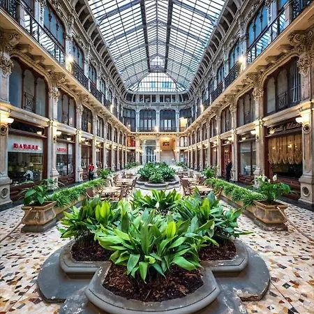 Piazza Vittorio ホテル *