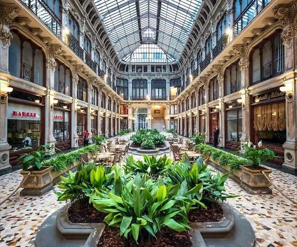 Piazza Vittorio Hotel *